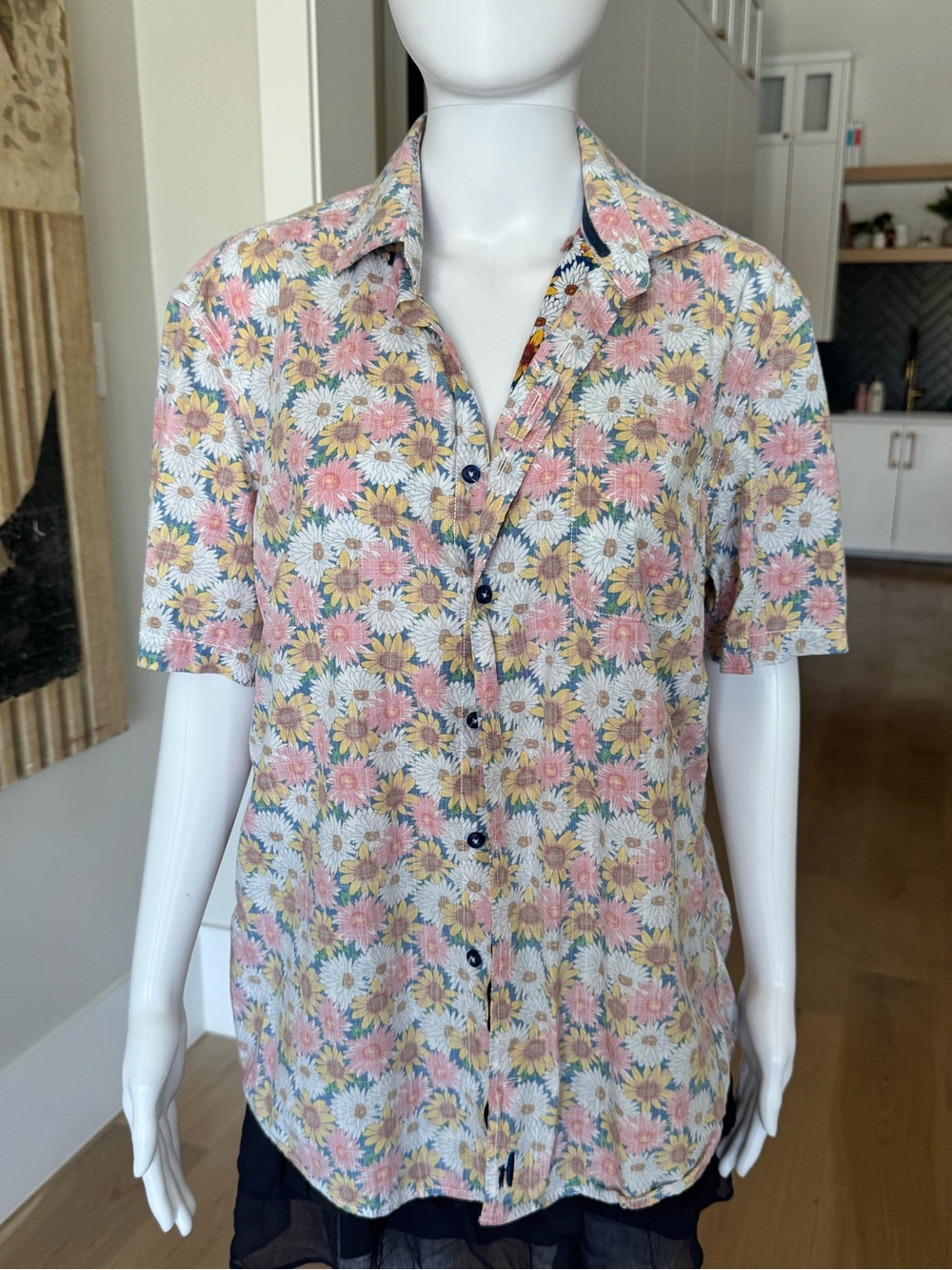 johnnie-O Floral Short-Sleeve Button-Down Shirt in Pink, Yellow and White